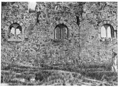Смедерево. Дворец, около 1430 г. Фрагмент фасада