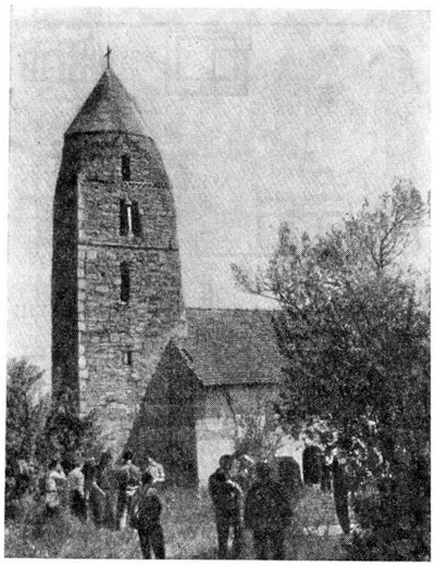 Село Стрею. Церковь. Вид с севера Село Стрею. Церковь. Вид с севера