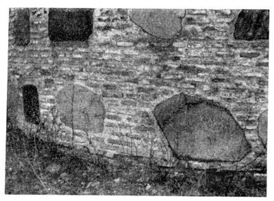 Гродно. Борисоглебская церковь на Коложе, XII в. Деталь кладки апсиды