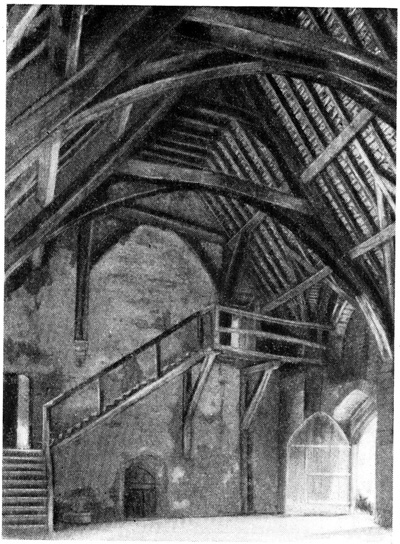 Стоуксей. Замок, XIII в.