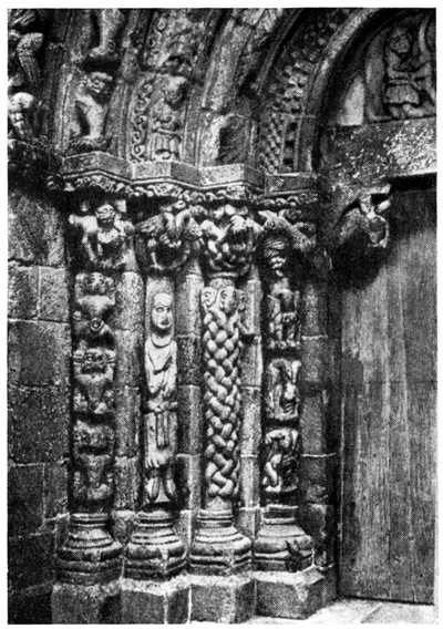 Браваэс. Церковь Сан Сальвадор, 1125—1129 гг.