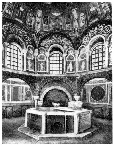 Равенна. Баптистерий православных, около 450 г.