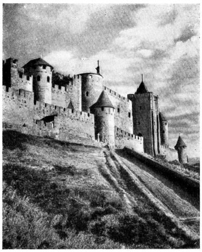 Каркассон. Городские стены