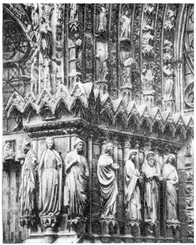 Реймс. Собор. Деталь среднего портала западного фасада, начало XIII в. Реймс. Собор. Деталь среднего портала западного фасада, начало XIII в.