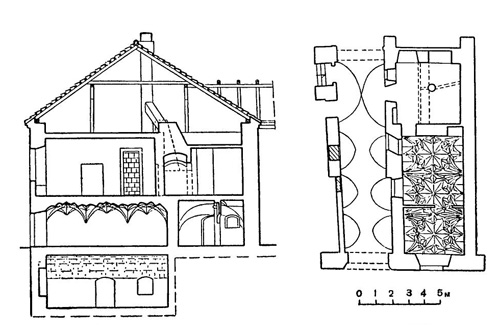 Каунас. Дом № 2 на пл. Ротушес, XVI в.